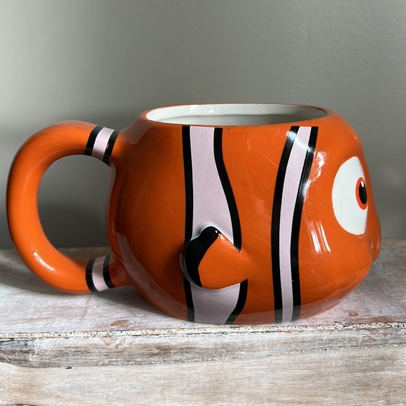 DISNEY/PIXAR zak! “Finding Nemo” Nemo Mug 🐟🐠🦈 - Picture 5 of 14